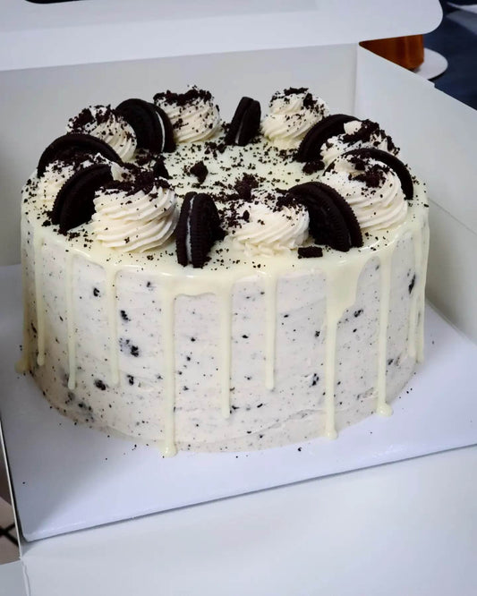 Cookies & Cream Cake